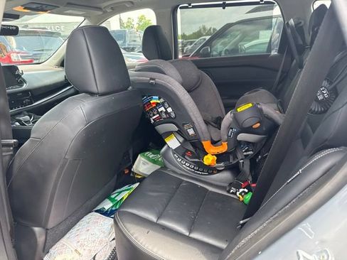 Used 2023 Nissan Rogue SL w/ SL Premium Package FWD image 39