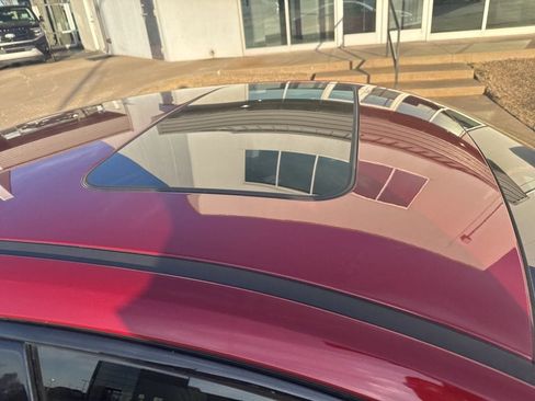 Used 2023 Hyundai Elantra N Line image 4