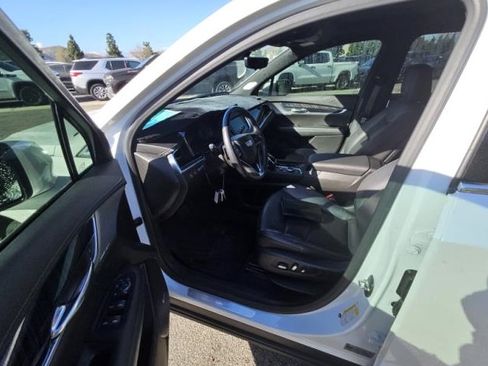 Used 2021 Cadillac XT6 Premium Luxury FWD image 10