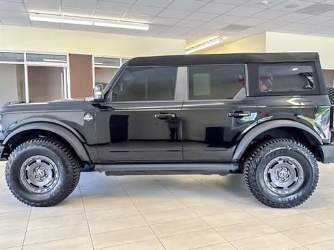 Used 2024 Ford Bronco Outer Banks AWD/4WD image 7
