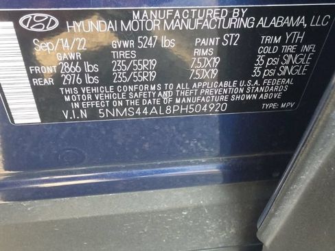 Certified 2023 Hyundai Santa Fe Limited FWD image 4
