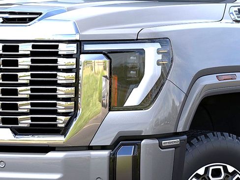 New 2026 GMC Sierra 2500 Denali w/ Denali Reserve Package image 10