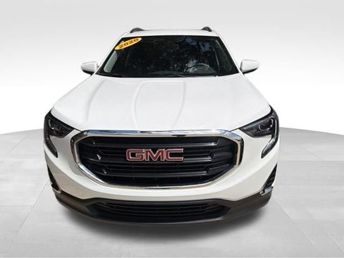 Used 2020 GMC Terrain SLE w/ Driver Convenience Package AWD/4WD image 2