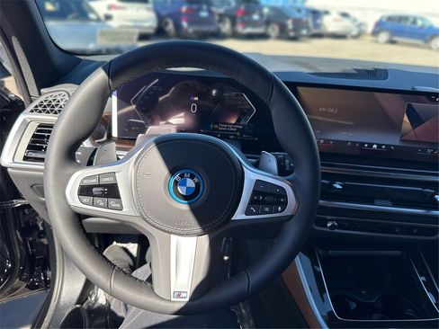 New 2026 BMW X5 xDrive50e w/ M Sport Package image 23