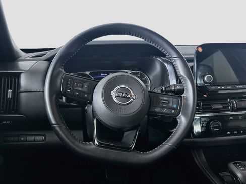Used 2023 Nissan Pathfinder Rock Creek AWD/4WD image 18