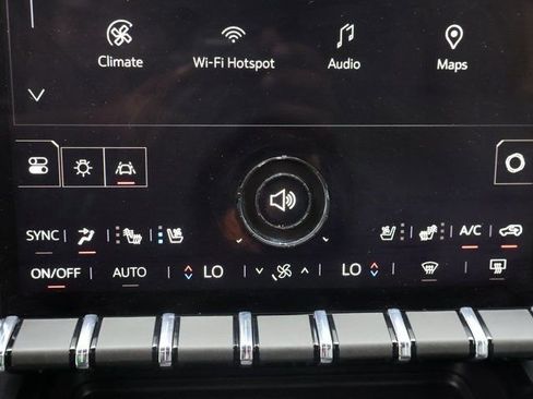 Certified 2025 GMC Acadia AT4 w/ Super Cruise Package image 31