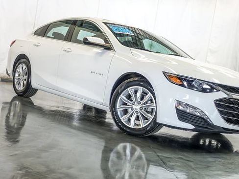 Used 2024 Chevrolet Malibu LT FWD image 5