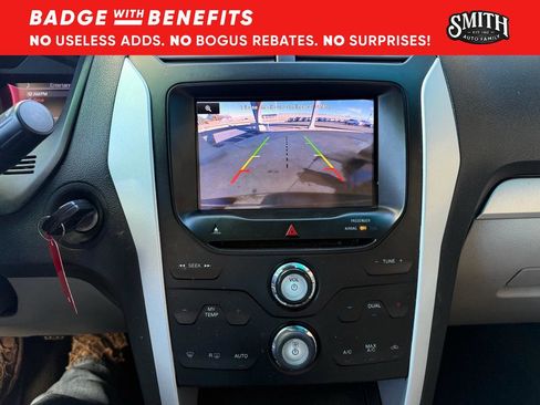 Used 2013 Ford Explorer XLT image 18