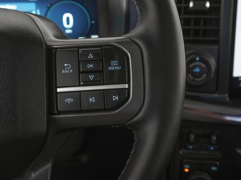 Used 2025 Ford F150 Lariat w/ Equipment Group 502A High image 23