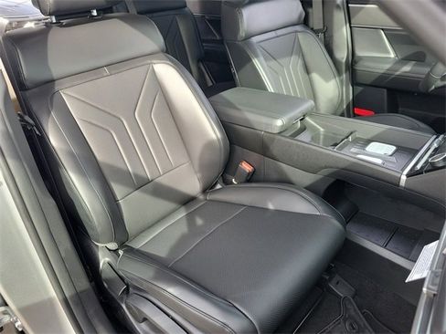 New 2026 Hyundai Santa Fe SEL image 18