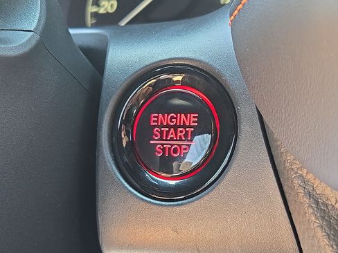 Certified 2026 Honda HR-V Sport image 23