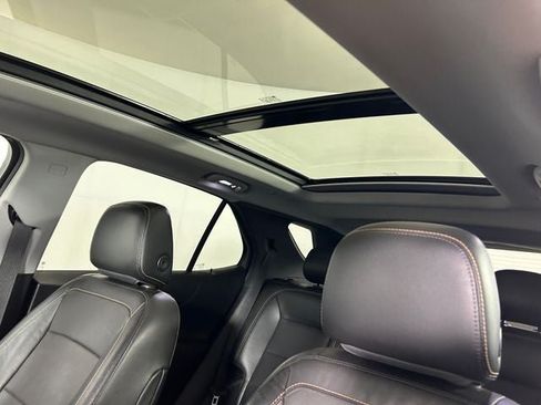 Used 2019 Chevrolet Equinox Premier AWD/4WD image 13