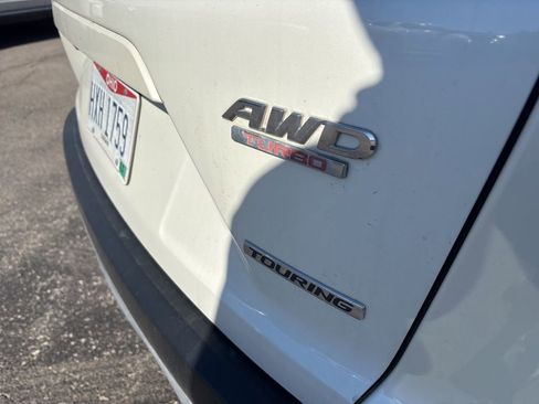 Used 2018 Honda CR-V Touring image 4