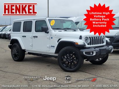 Used 2025 Jeep Wrangler Unlimited Sahara w/ Safety Group