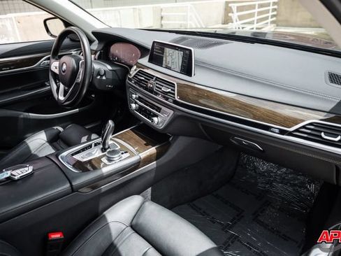 Used 2020 BMW 740i w/ Cold Weather Package RWD image 24