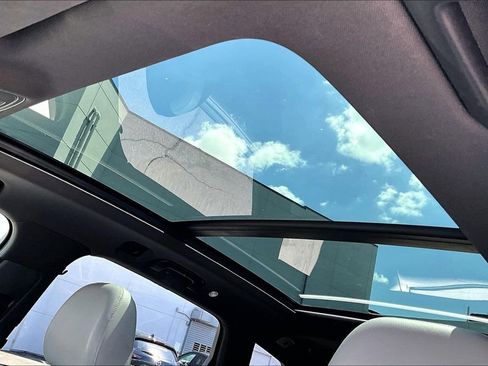 Used 2018 Audi Q7 2.0T Premium Plus w/ Premium Plus Package image 12