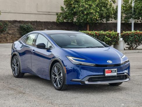 New 2026 Toyota Prius Limited image 3