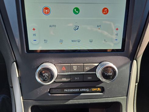 Certified 2022 Ford Edge SEL w/ Convenience Package image 20