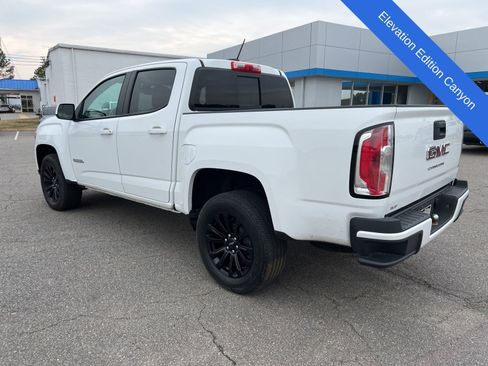 Used 2022 GMC Canyon Elevation image 3