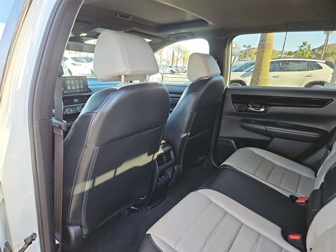 Used 2024 Honda CR-V Sport Touring image 18