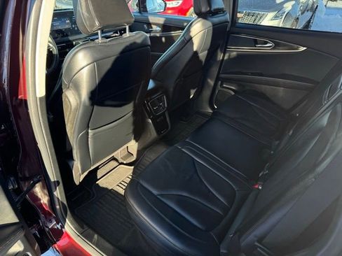 Used 2023 Lincoln Nautilus Reserve image 20