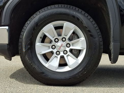 Used 2024 GMC Sierra 1500 SLE AWD/4WD image 9