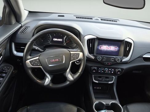 Used 2022 GMC Terrain SLT image 11