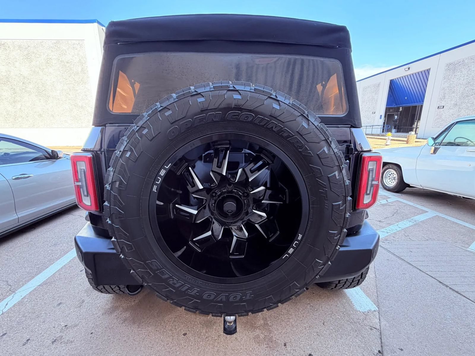 Used 2021 Ford Bronco Outer Banks AWD/4WD image 5