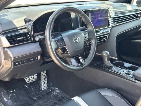 Used 2025 Toyota Camry SE w/ Convenience Package AWD/4WD image 18