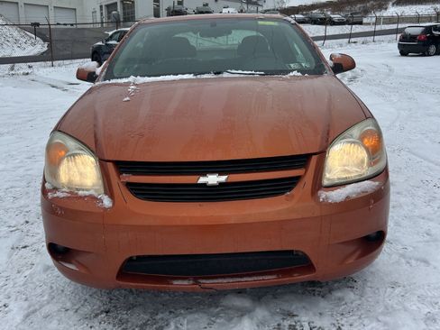 Used 2006 Chevrolet Cobalt SS image 2