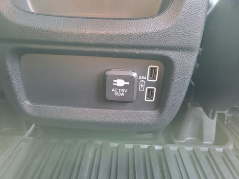 Used 2022 Honda Passport TrailSport image 31