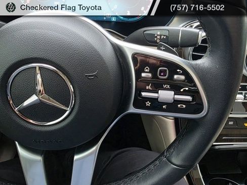 Used 2022 Mercedes-Benz GLC 300 4MATIC image 30