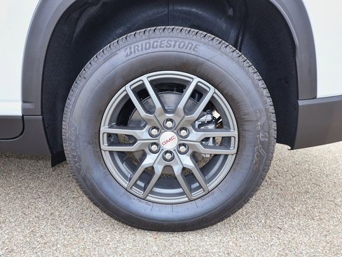 New 2026 GMC Acadia Elevation w/ LPO, Floor Liner Package image 33