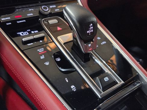Used 2020 Porsche Panamera GTS AWD/4WD image 19