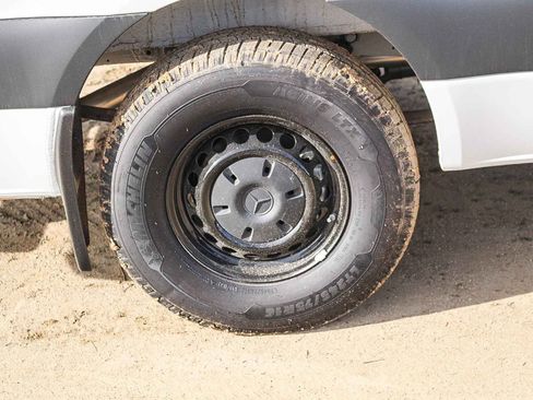 New 2025 Mercedes-Benz Sprinter 2500 image 11