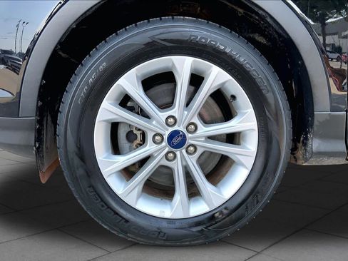 Used 2018 Ford Escape SE AWD/4WD image 11