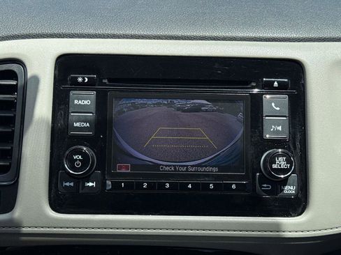 Used 2022 Honda HR-V LX image 20