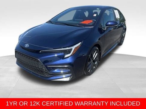 Used 2025 Toyota Corolla SE image 1