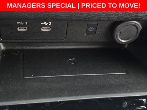 Used 2025 Mitsubishi Outlander SE FWD image 24