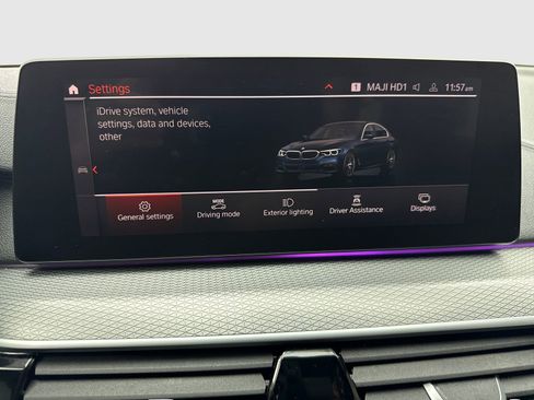 Used 2020 BMW 530i xDrive w/ M Sport Package image 27