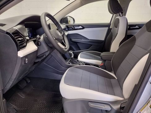 New 2026 Volkswagen Taos S image 19