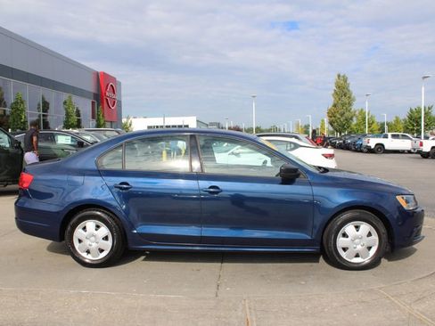 Used 2014 Volkswagen Jetta S image 6