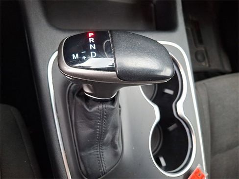 Used 2020 Dodge Durango SXT image 16