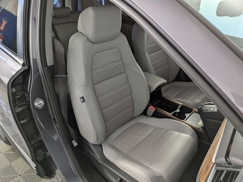 Used 2022 Honda CR-V Touring image 32