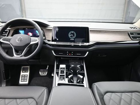 New 2026 Volkswagen Atlas SEL Premium R-Line image 27