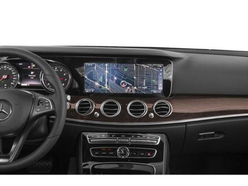 Used 2018 Mercedes-Benz E 300 image 14