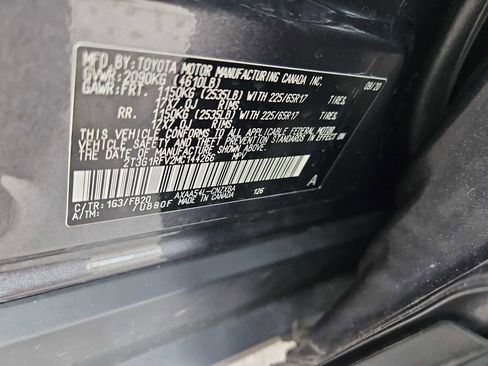 Used 2021 Toyota RAV4 LE image 14