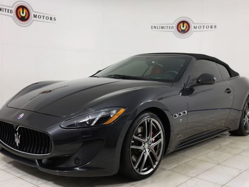 Used 2017 Maserati GranTurismo Sport RWD image 36