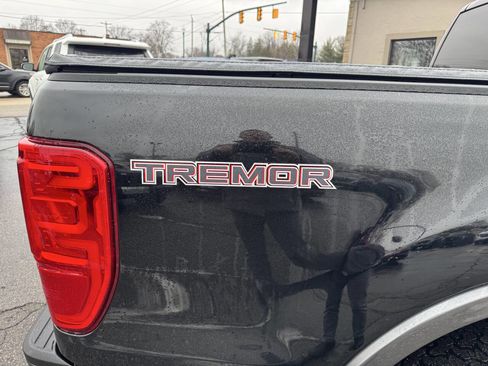 Used 2021 Ford Ranger Lariat w/ Tremor Off-Road Package image 23