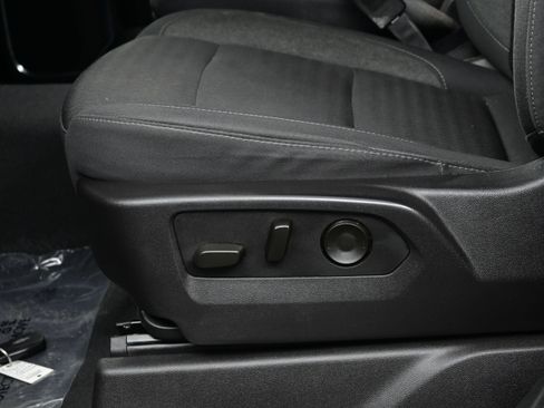 Used 2024 Chevrolet Silverado 1500 LT AWD/4WD image 11
